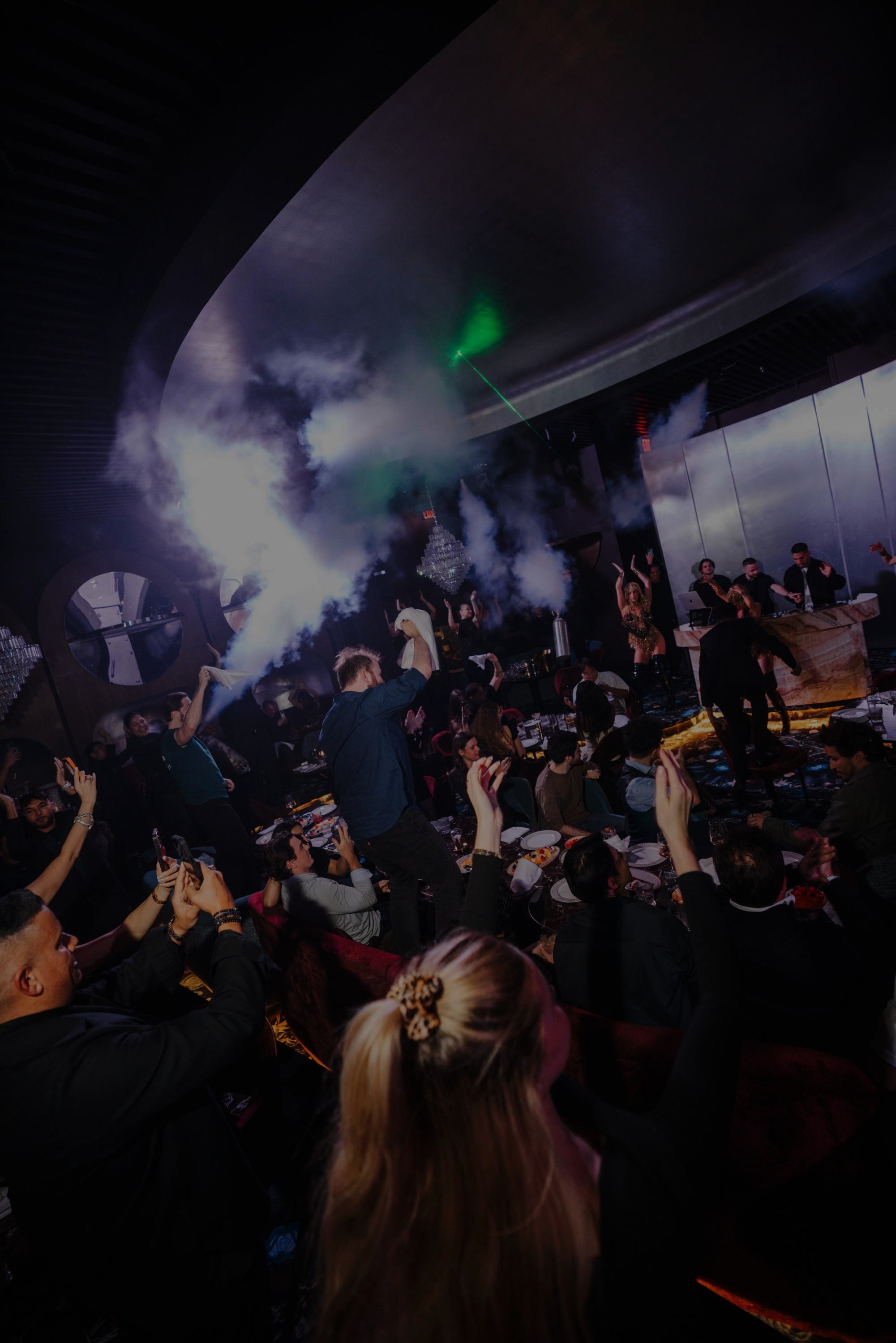 The Art of Festive Dining Mobile